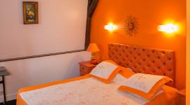 Chambre Single de l'hotel Henri 4 à Sully sur Loire